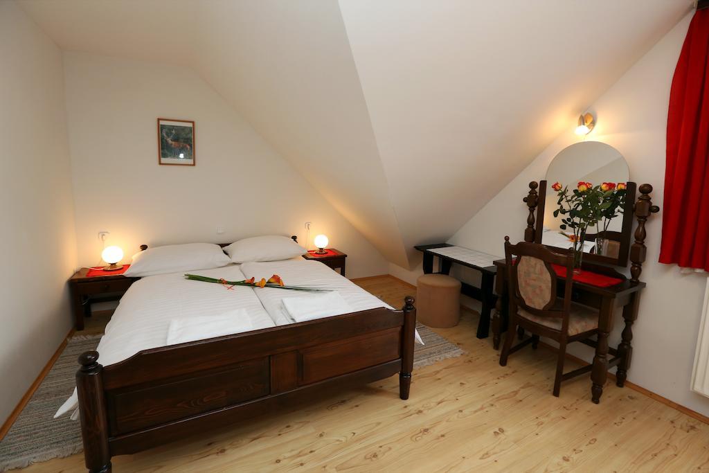 Bed & Breakfast Hisa Resje Bohinj Habitación foto