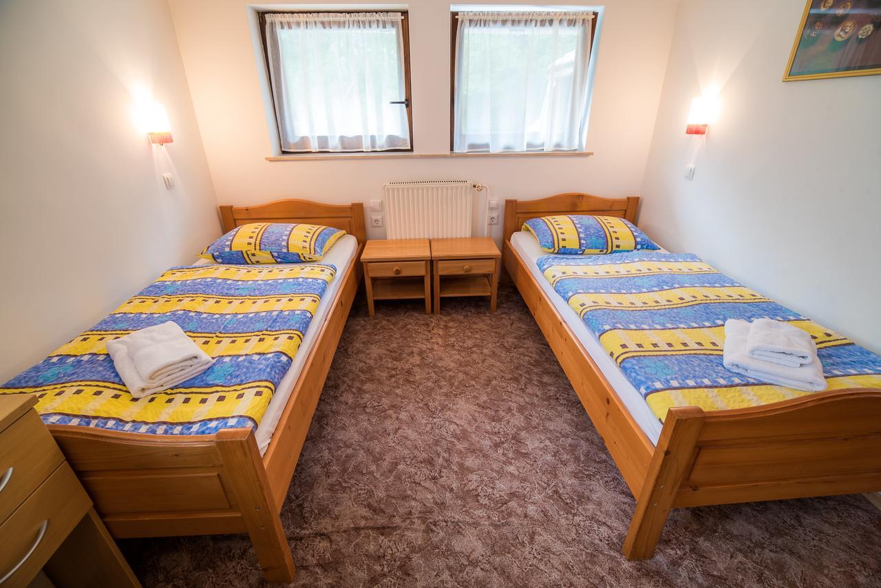 Bed & Breakfast Hisa Resje Bohinj Habitación foto