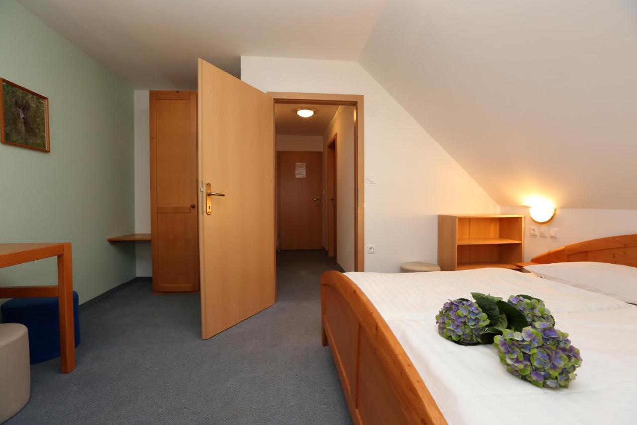 Bed & Breakfast Hisa Resje Bohinj Habitación foto
